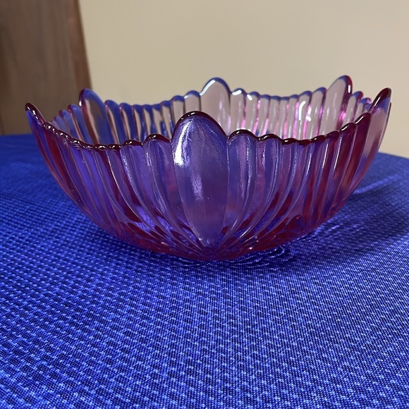 Fenton Art Glass 9" Bowl.  Dusty Rose Pink Color. - Picture 2 of 4
